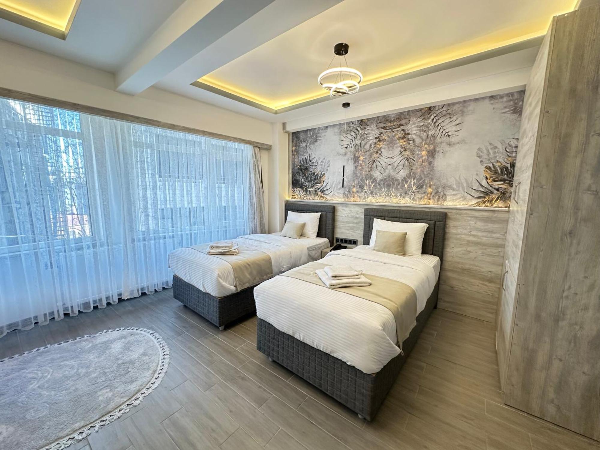 Blue Moonrise Hotel Istanbul Exterior photo